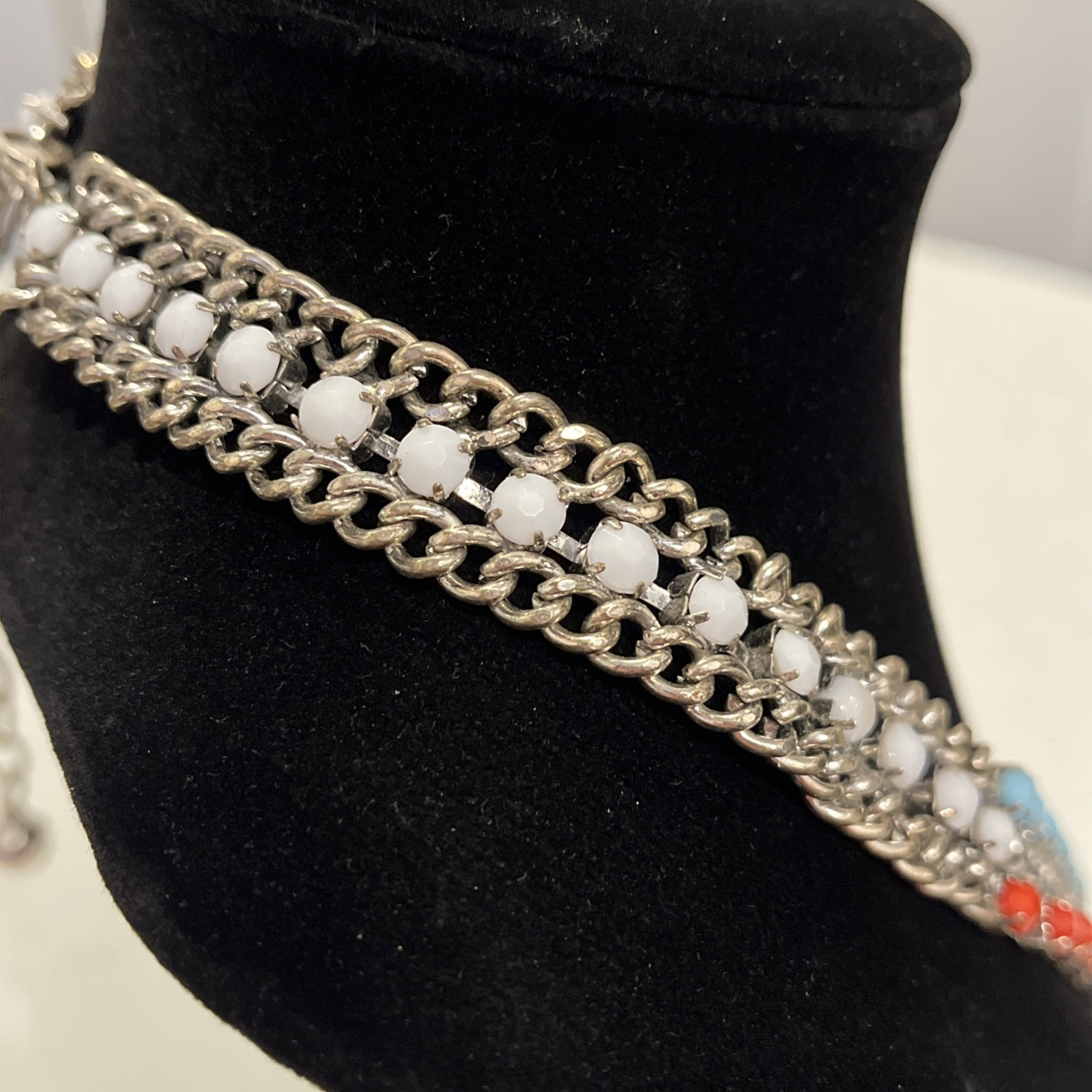 Unique Reverse Rhinestons & Chain Rows Statement … - image 6