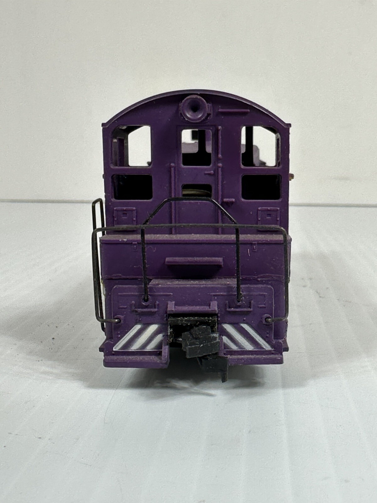 VTG Revell 3570 HO Scale SW7 Switcher Diesel Engine Purple Atlantic ...