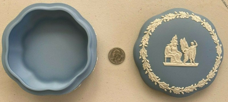 Wedgewood Candy Box & Lid Cream Color on Lavender (Pale Blue) Jasperware