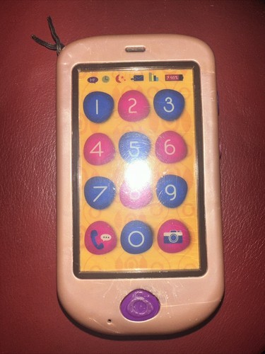 B. toys Interactive Toy Smart Phone Rose Gold