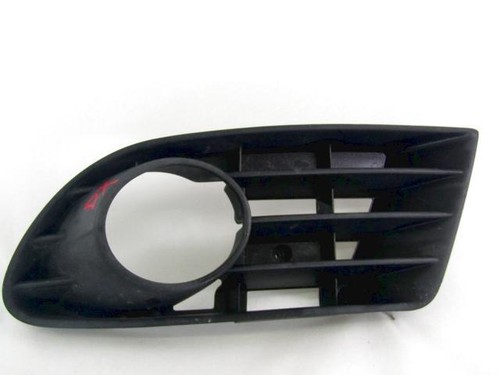 5M0853666B Verkleidung Coating Nebelscheinwerfer Frontstoßstange Rechte Seite Vo