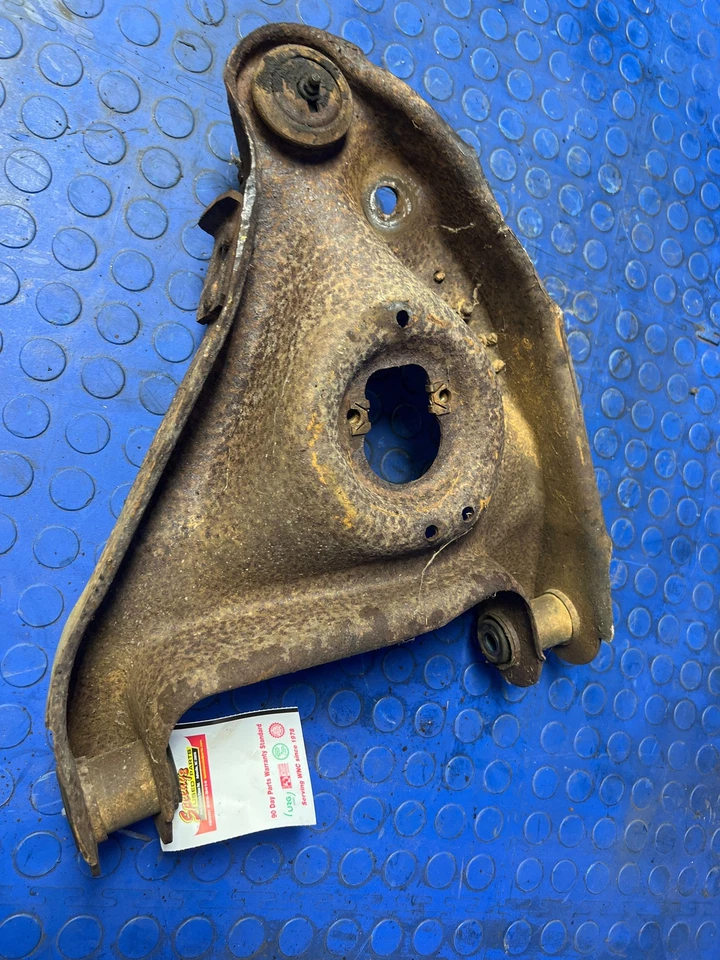 1982 - 2003 S10 Sonoma Hombre Front Lower Control Arm 4x2 ONLY RH Passenger OEM - Image 4 of 4