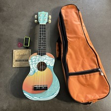 Amahi Ukulele Soprano Tropical Series Ocean With Zip Bag Tuner Pick EUC 