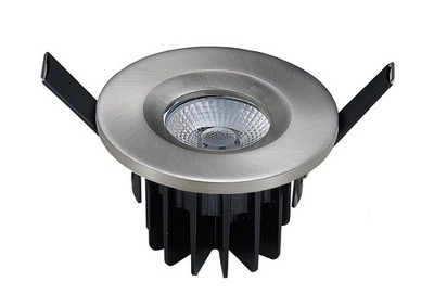 LED Einbaustrahler 8W IP65 3000K 36° 640lm silber