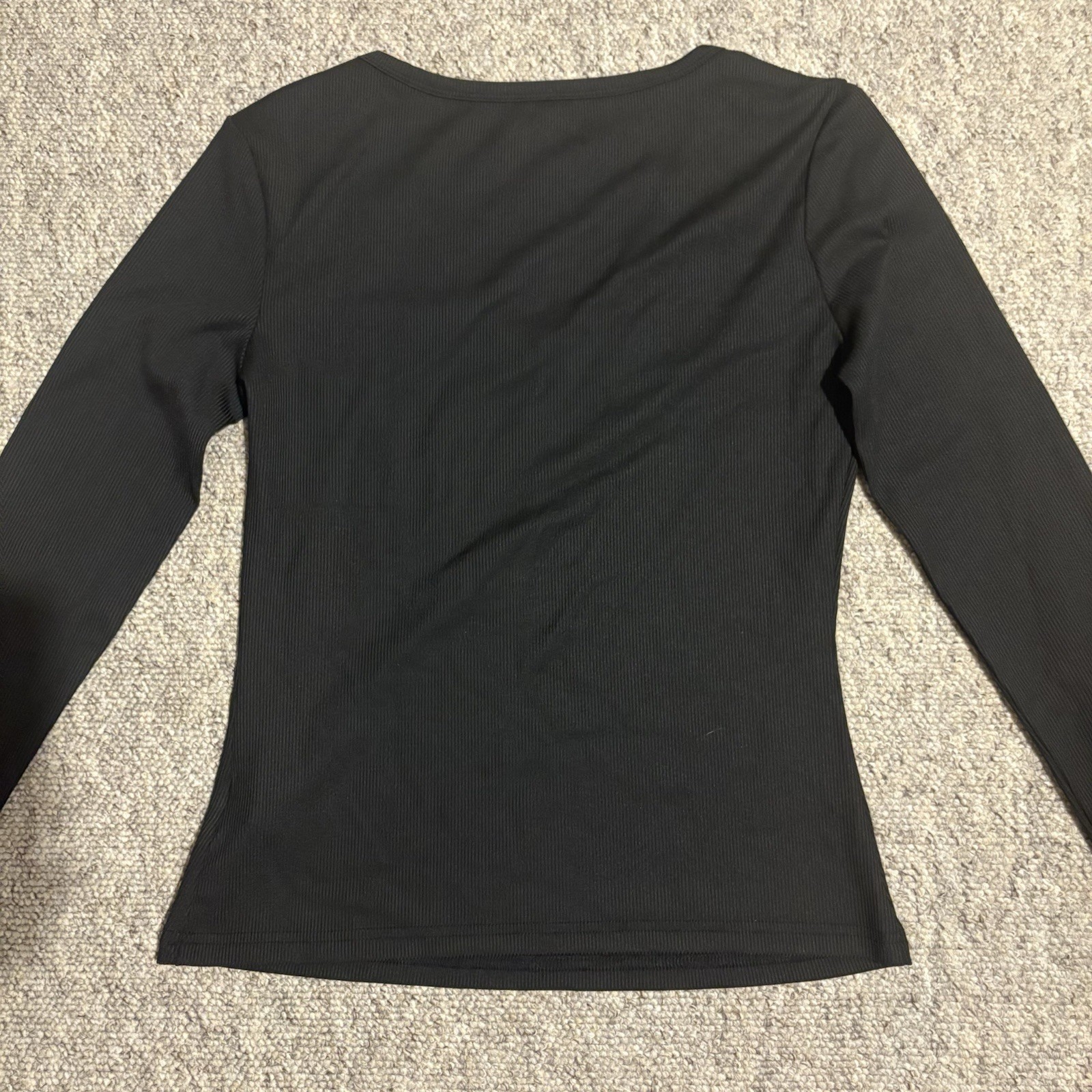 Essential Black Ribbed V-Neck Long Sleeve Top - Size M image 4