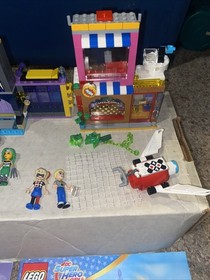 Lego DC Super Hero Girls Set Lot 41238 41247 41231 Batgirl Lair Lena Luthor Cape