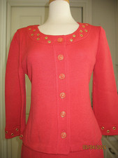 ST. JOHN COLLECTION GROMMET TRIMMED 3/4 SLEEVE BUTTON KNIT JACKET - SIZE 6