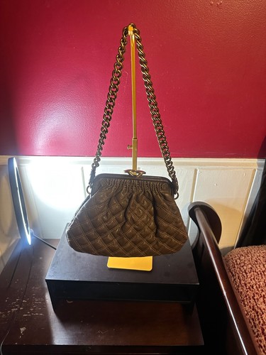Marc Jacobs Beige little stam gold chain shoulder bag