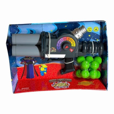 Rare 2010 Disney Buzz Lightyear Star Command Zurg s Blaster Store Exclusive New
