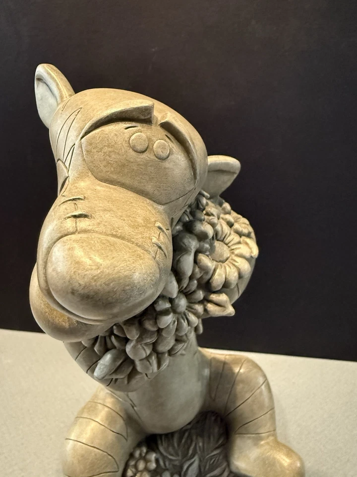 Cisne Blanco Disney Tigger Heavy Garden Estatua Estatuilla Winnie The Pooh Raro 9" Foto 4 de 4