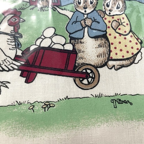 Vintage Hand Silk-Screened Fabric Panel #108 Nina Shaffer Hen Chicks & Rabbits - Picture 6 of 12