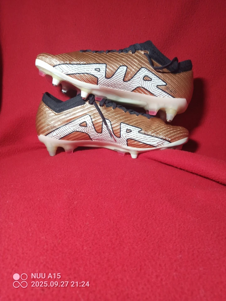 Nike Men 6.5/Women 8 Mercurial Vapor 15 Elite SG-PRO AC Soccer Cleats DR5937-811 - Image 2 of 4