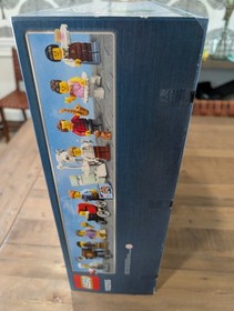 LEGO CREATOR: Assembly Square (10255) Sealed