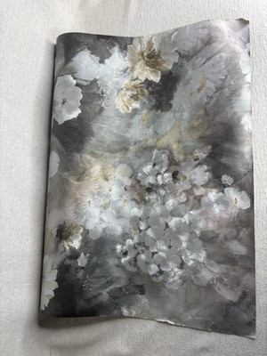 Beautiful Floral Wallpaper-glossy Neutral Floral-white/gold/silver/gray