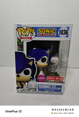 Funko Pop! Sonic The Hedgehog Sonic W/Hero Chao FLOCKED #1036 Target Exclusive