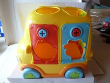 Babyspielzeug Sortier Auto Schlüssel Sortier Box Steckspiel 12 Monate NEU
