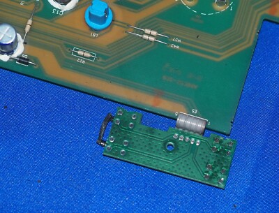 1997-1999 Volvo VNL Dash Cluster Speedometer Center PCB Printed