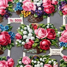 c 1900 FLOWER BASKET Mamelok & Sohne M&S German Die Cut Scrap Sheet Antique