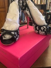 Betsey Johnson Black  White Floral Lace Peep-Toe Stilettos