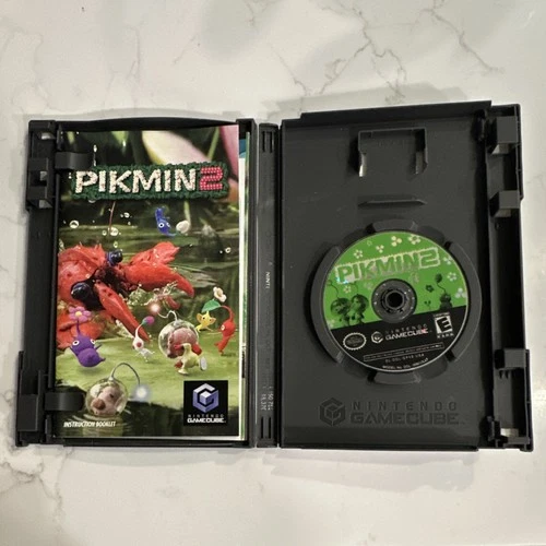 Nintendo Pikmin 2 GameCube Game with Manual & Case