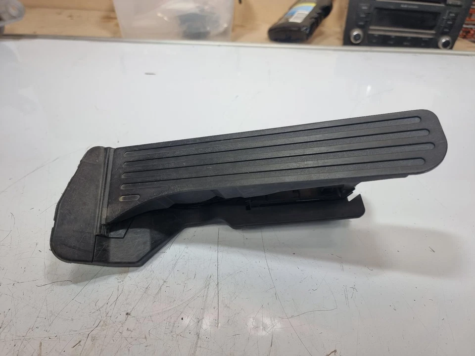 PEDAL ACELERADOR AUDI A3 8P, 06/04-02/13 1K2721503M Foto 3 de 3