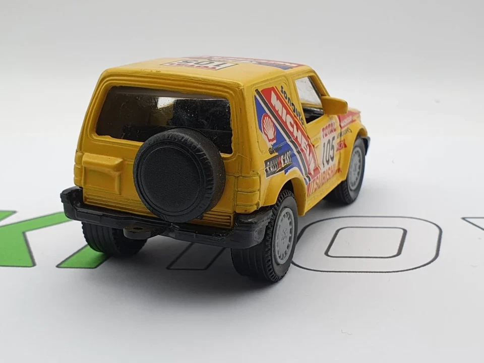 Mitsubishi Montero Guisval 1/43 - Immagine 2 di 4