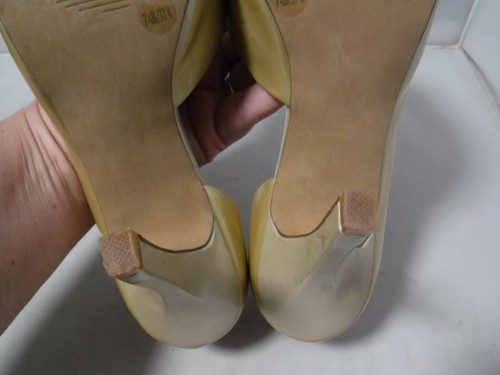 Jessica Simpson Josette Gold Patent D'Orsay Heels Peep Toe Women's US Sz 7.5 - Picture 14 of 17