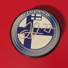 Joonas Donskoi Finland Flag Signed Auto Puck