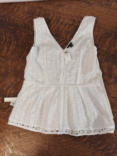 Ann Taylor Beautiful Adorable Lined White Eyelet Skirted Top, NEW, Size 0 - Picture 12 of 18