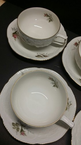 SET OF 7 Rosenthal Moss Rose Sansouci, Flat Coffee Cups and Saucers - Excellent - Picture 5 of 11