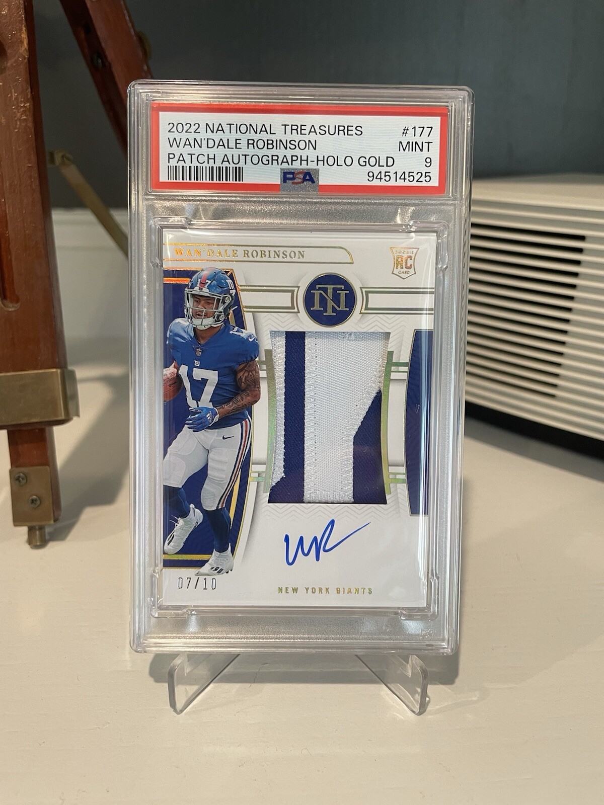 Picture 1 of 2