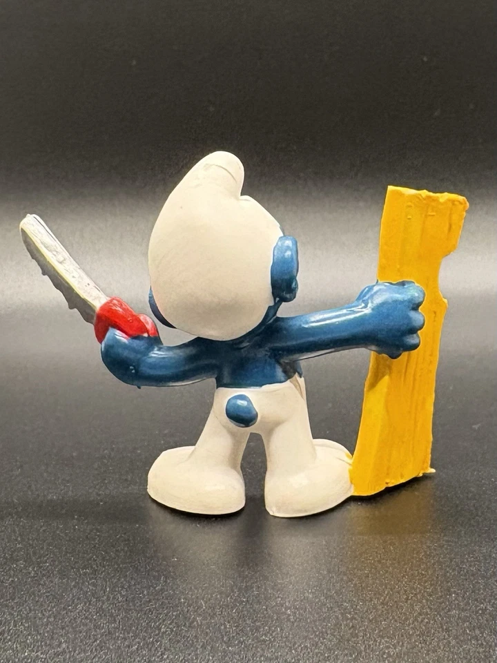 (B) Figura PVC de colección 1978 Schleich pitufo carpintero con sierra y madera Hong Kong Foto 4 de 4