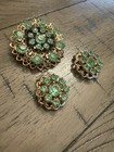 Vintage Gold Tone Floral Brooch and Earrings Set With Light Green Rhinestones — photo 10
