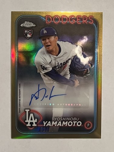 Yoshinobu Yamamoto [Gold Refractor] #AC-YY 2024 Topps Chrome Update Autograph card