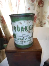 Vintage Quaker Grease Can Green 1 LB Can