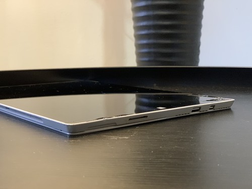 Microsoft Surface PRO3 Model 1631| i5-4300U| 250GB SSD| 8GB RAM| Wi-Fi| Win10Pro - Picture 10 of 14