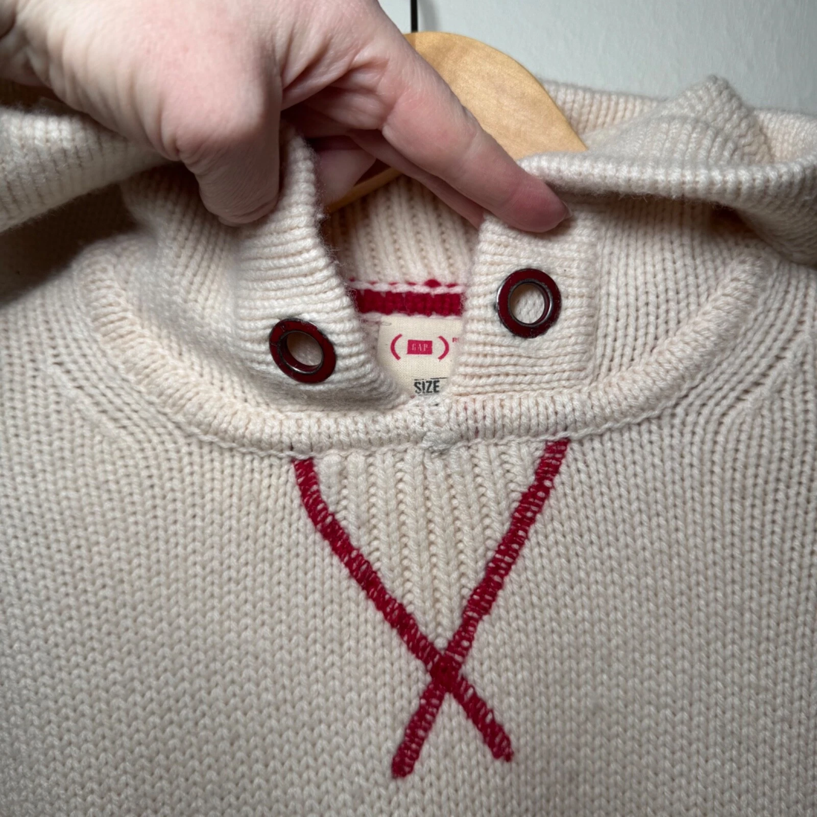 OFF WHITE GAP Felpa con Cappuccio Donna XS Crema Cashmere Rosso AIDS Consapevolezza Collab Preppy