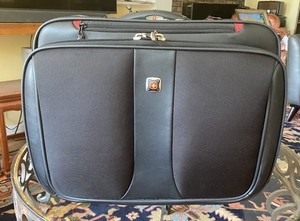 Swiss Gear Wenger Carry On Rolling Laptop Briefcase Luggage Bag Business 
