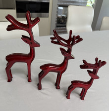 Set of 3 Red Metal Reindeer Figurines Christmas Contemporary Glossy Indoor