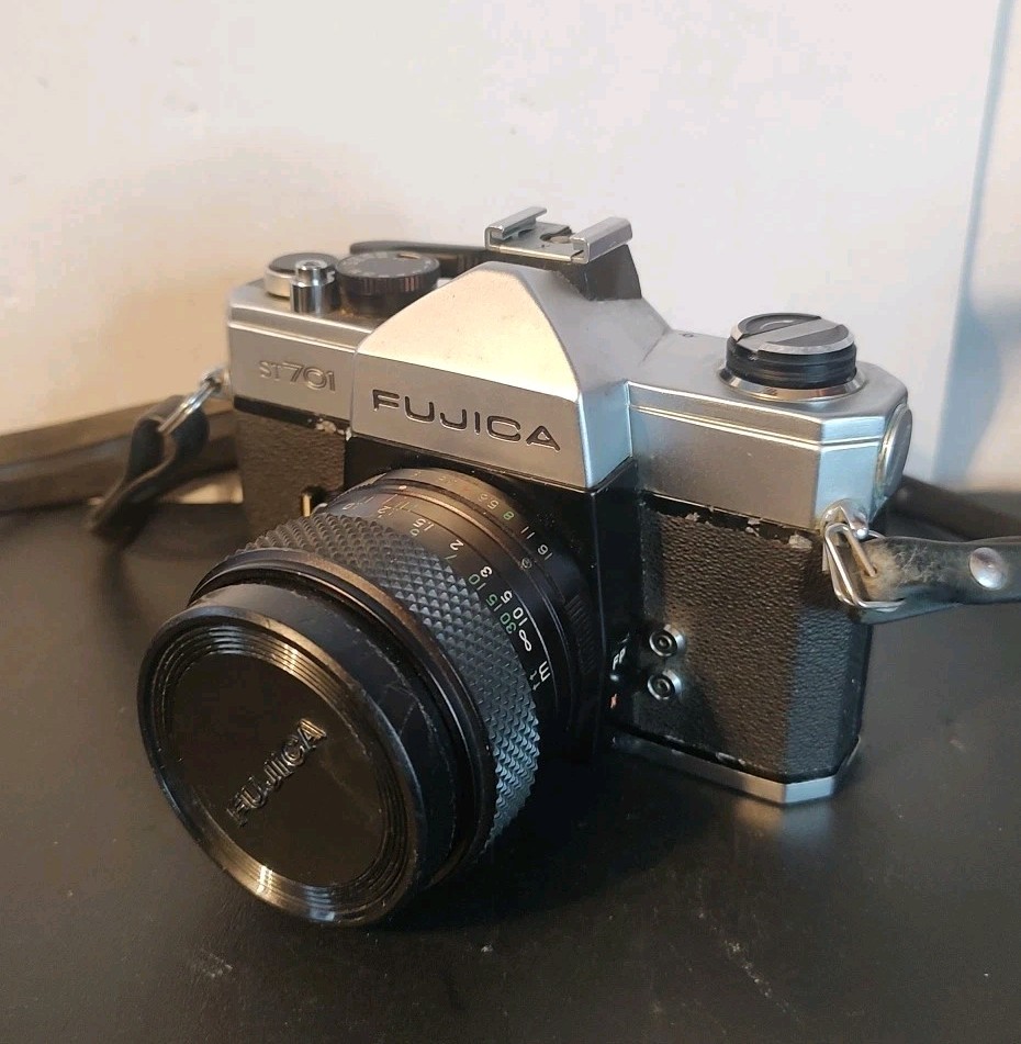 Fujica ST701 SLR 35mm Film Camera w/ Fujinon 55mm Lens Japan