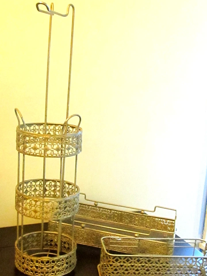 3pc Vtg Ormolu Metal Filigree RARE Toilet Tissue;Toiletry Set-Hollywood Regency - Image 2 of 4