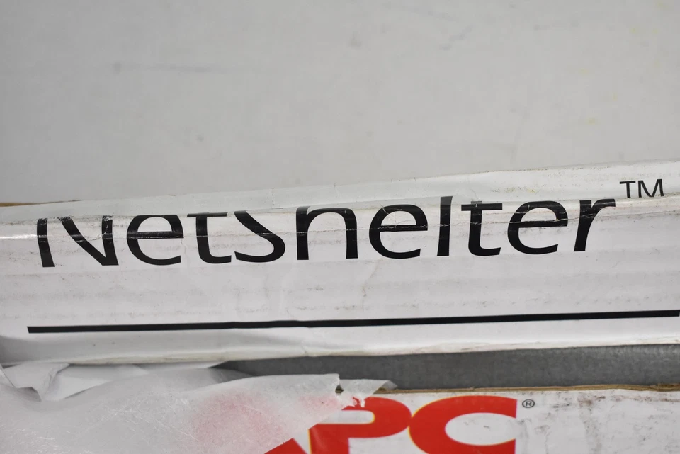 APC Netshelter AR8108BLK 1U Blanking Panel Kit 19" Black Rack Mount Server New - Image 3 of 4