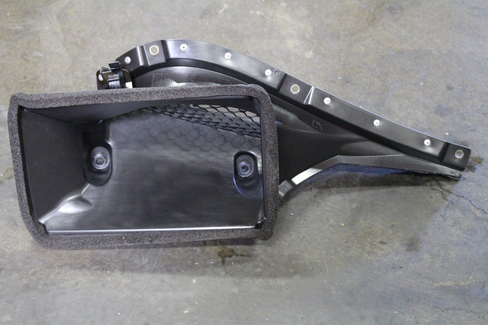 Ferrari 296 GTB Rear Right Air intake P/N 770238
