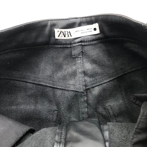 Pantalones para mujer Zara 2 (ajuste 26W 26L) tiro alto imitación cuero pierna ancha negros como nuevos - Imagen 9 de 11
