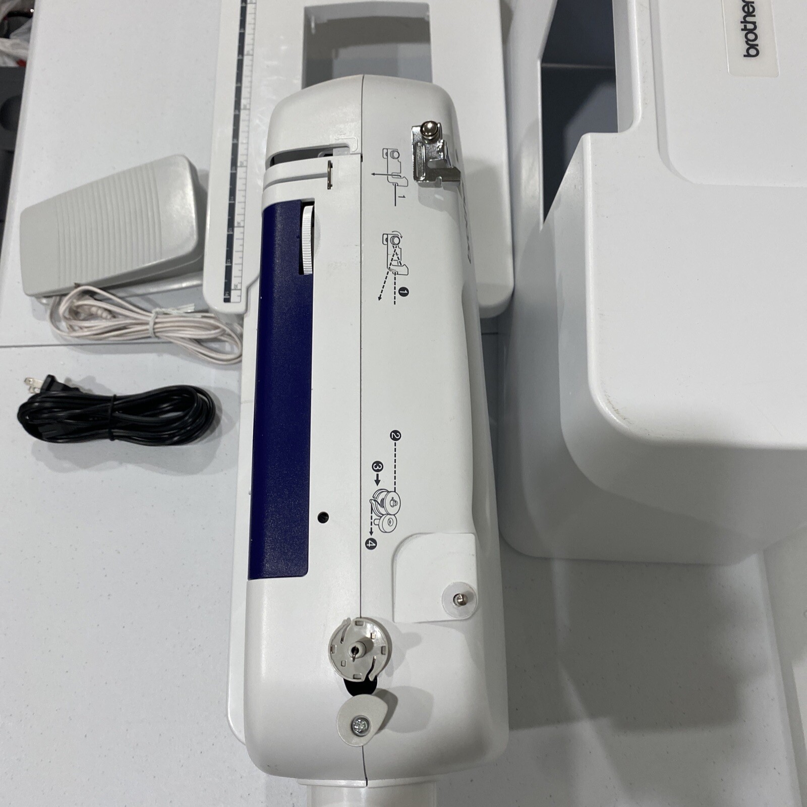 Brother CS6000I Quilting Sewing Machine w Case Top Instruction Book eBay