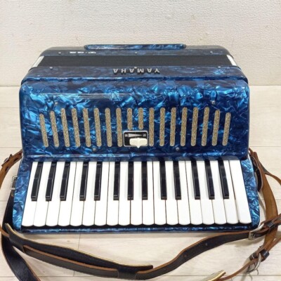 W130 YAMAHA T-32B テナーアコーディオン 32鍵盤 レトロブルー YAMAHA Accordion T-32B Tenor Blue 32 Keys Operation