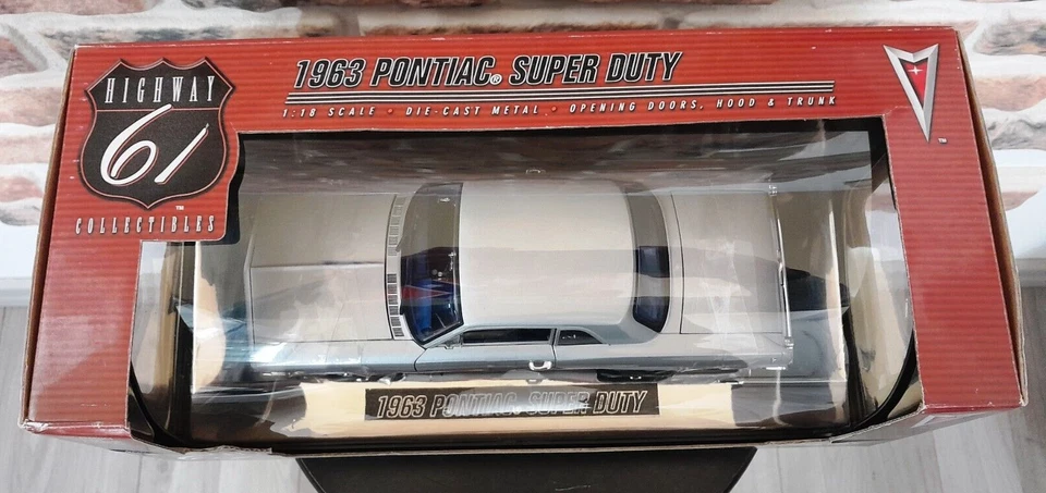 Pontiac Super Duty Tempest 1963 – Highway 61 - Scala 1:18 - Immagine 2 di 4