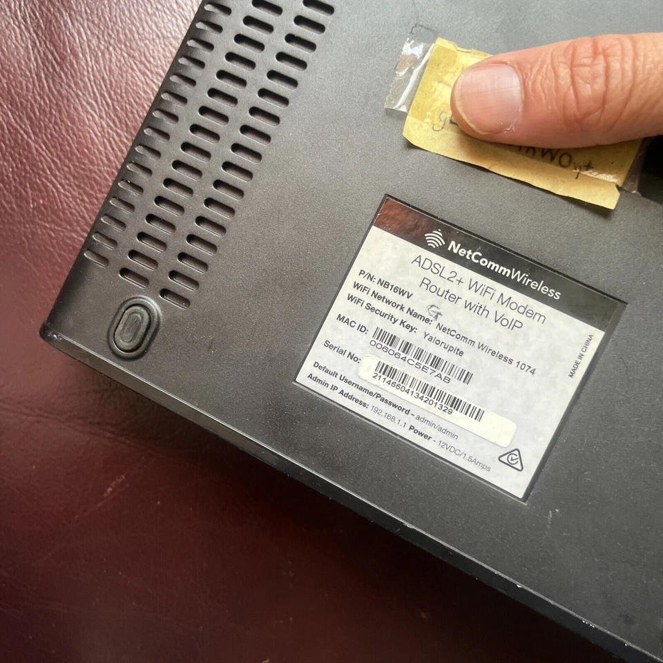 NetComm ADSL 2+Wifi Modem with VoIP NB16WV - Image 4 of 4
