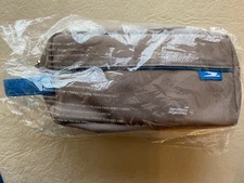 ARGENTINE AIRLINES UNUSED NECESSAIRE AMENITY KIT AIRLINE TOILETRY BAG SEALED
