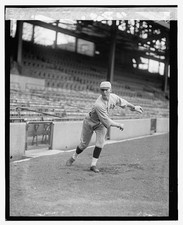 Top 10 Red Ruffing Baseball Cards 19